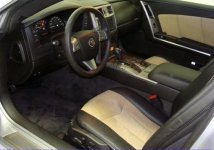 Interior 2.jpg