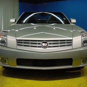 2006 XLR Front View