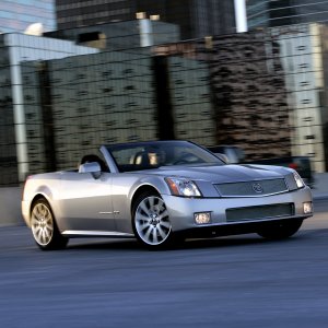 Cadillac XLR-V