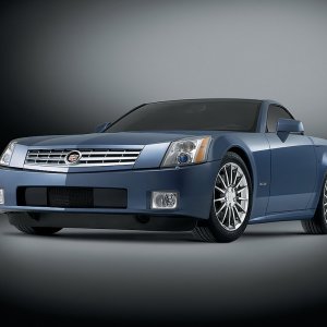 2006 Cadillac XLR With 18-Inch Accessory Wheels