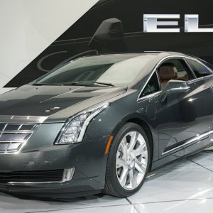 2014 Cadillac ELR Wins Best Production Vehicle Design Award