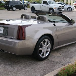2004 Cadillac XLR - Satin Nickel