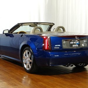 2004 Cadillac XLR - Xenon Blue