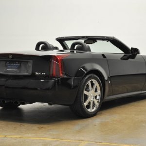 2008 Cadillac XLR in Black Raven