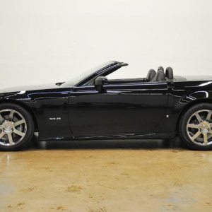 2008 Cadillac XLR in Black Raven