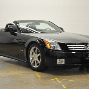 2008 Cadillac XLR in Black Raven