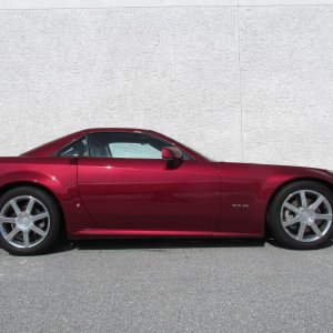 2007 Cadillac XLR in Infrared