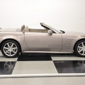 2005 Cadillac XLR in Satin Nickel