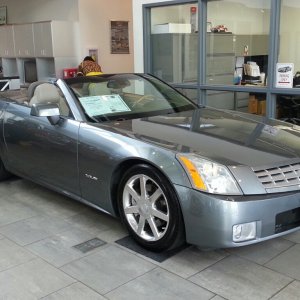 2004 Cadillac XLR