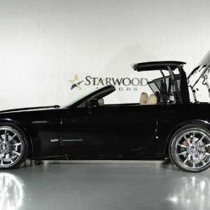 2008 Cadillac XLR-V - Black Raven