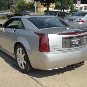 2004 Cadillac XLR - Light Platinum