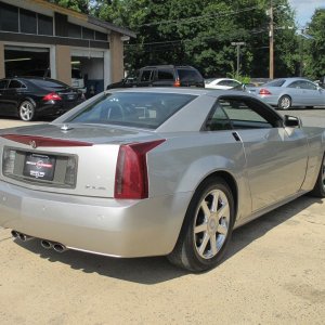 2004 Cadillac XLR - Light Platinum