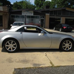 2004 Cadillac XLR - Light Platinum