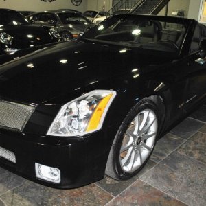 2006 Cadillac XLR-V - Black Raven