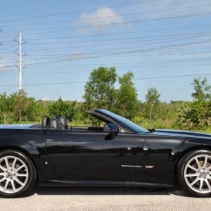 2006 Cadillac XLR-V - Black Raven