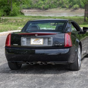 2006 Cadillac XLR - Black Raven