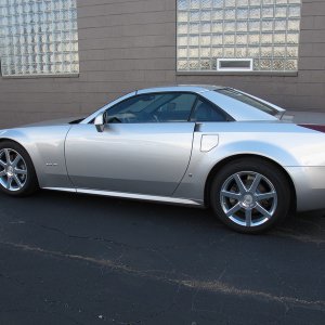 2006 Cadillac XLR - Light Platinum