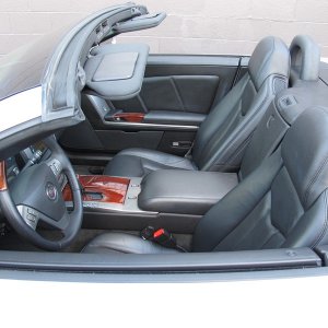 2006 Cadillac XLR - Light Platinum