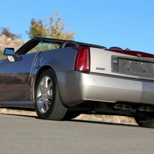 2005 Cadillac XLR - Satin Nickel