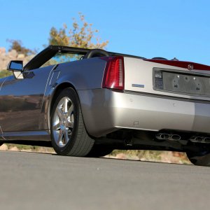 2005 Cadillac XLR - Satin Nickel