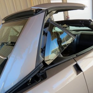 Media '2005 Cadillac XLR - Satin Nickel' in category 'Satin Nickel'