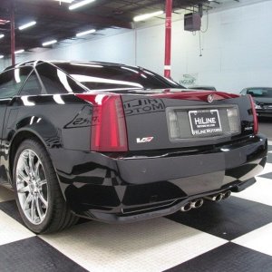 2009 Cadillac XLR-V in Black Raven