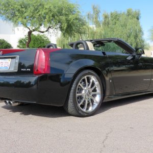 2008 Cadillac XLR-V - Black Raven