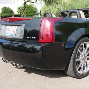 2008 Cadillac XLR-V - Black Raven