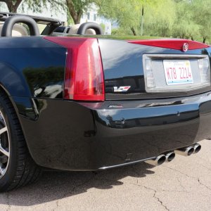 2008 Cadillac XLR-V - Black Raven