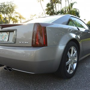 2004 Cadillac XLR - Satin Nickel