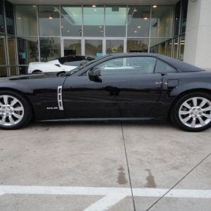 2009 Cadillac XLR - Black Raven