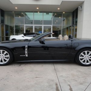 2009 Cadillac XLR - Black Raven