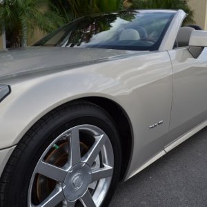 2006 Cadillac XLR - Gold Mist