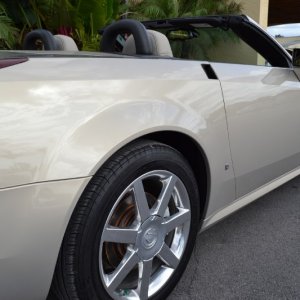 2006 Cadillac XLR - Gold Mist