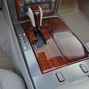 2006 Cadillac XLR - Gold Mist