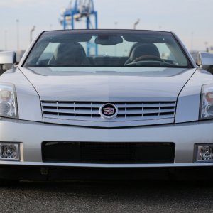 2005 Cadillac XLR - Light Platinum