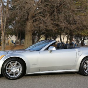 2005 Cadillac XLR - Light Platinum