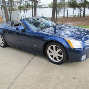 2004 Cadillac XLR - Xenon Blue