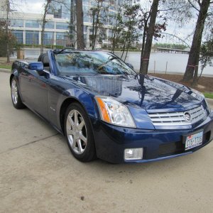 2004 Cadillac XLR - Xenon Blue