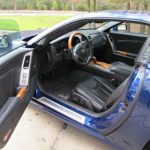 2004 Cadillac XLR - Xenon Blue