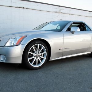 2006 Cadillac XLR-V - Light Platinum