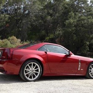 20009 Cadillac XLR-V - Crystal Red Metalic