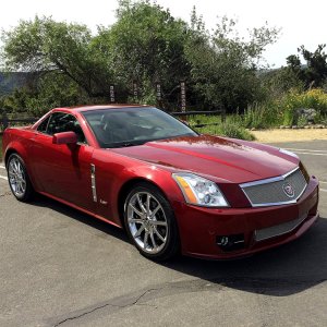 20009 Cadillac XLR-V - Crystal Red Metalic