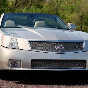 2006 Cadillac XLR-V in Light Platinum