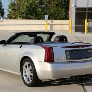 2004 Cadillac XLR - Light Platinum