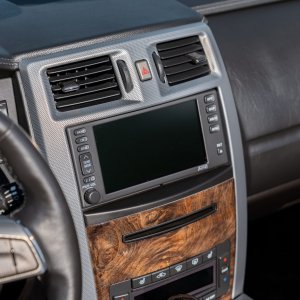 2009_cadillac_xlr-v_16028084958931a456_interior_2800-Mile-2009-Cadillac-XLR-V-24.jpg