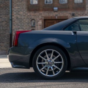 2009 Cadillac XLR-V in Gray Flannel