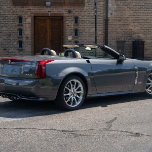 Media '2009 Cadillac XLR-V in Gray Flannel' in category 'Gray Flannel'