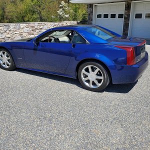 2004 Cadillac XLR in Xenon Blue