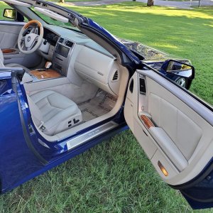 2004 Cadillac XLR in Xenon Blue